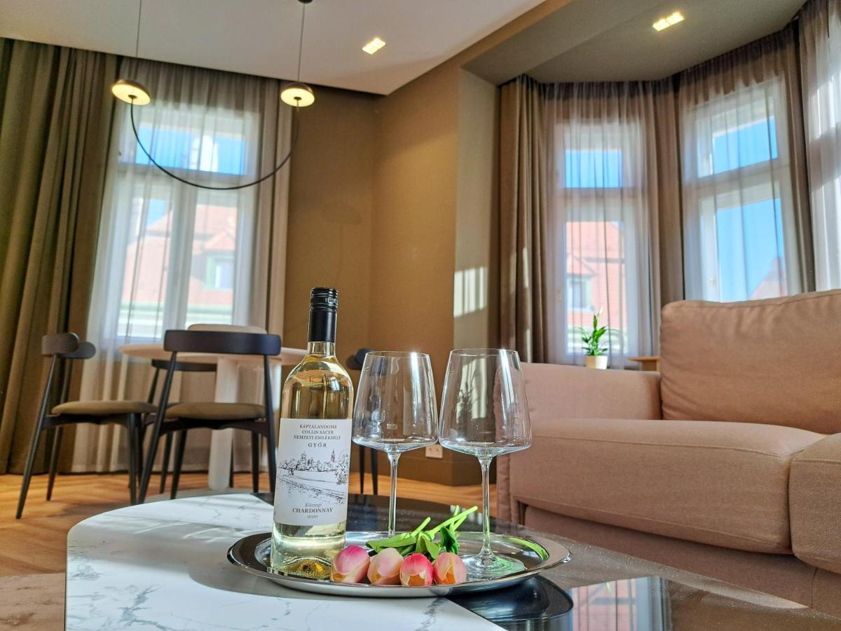 Hotel Domus Collis غيور المظهر الخارجي الصورة