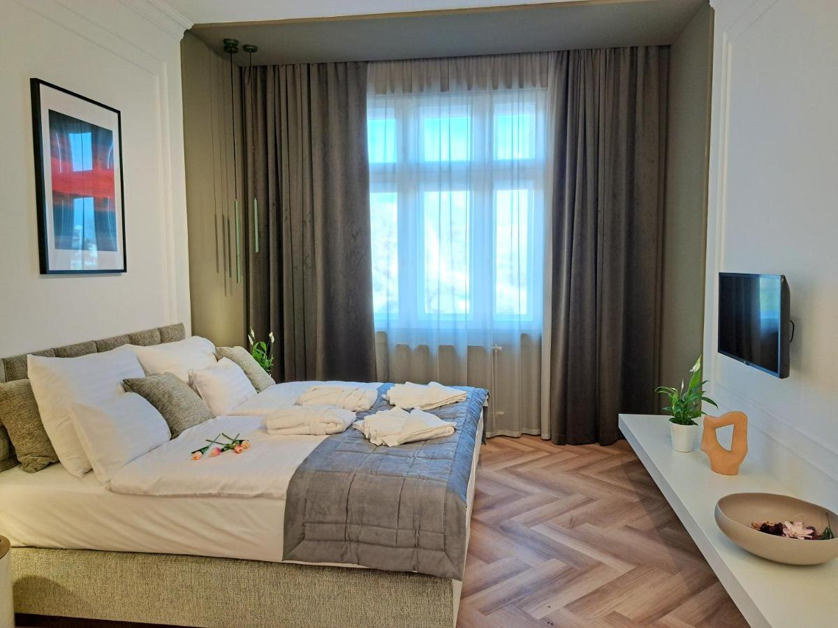 Hotel Domus Collis غيور المظهر الخارجي الصورة